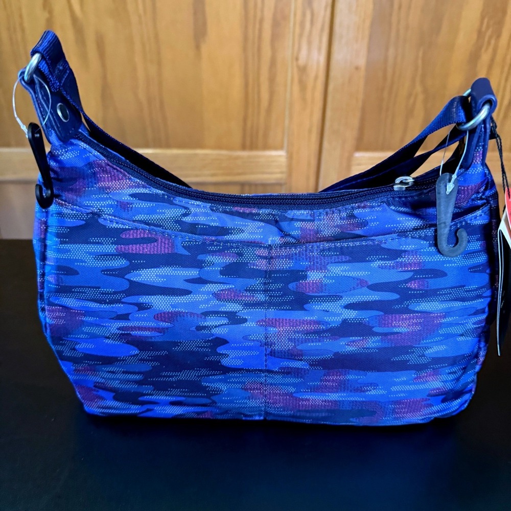 Baggallini Out and About Bagg Purple Blue Camo Cross Body Bag + RFID Wristlet - Picture 5 of 12